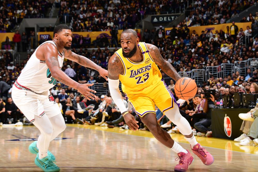 尽管相比之 尽管相比之